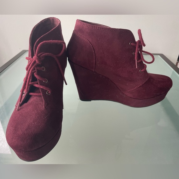 Maroon Red Platform Heeled Ankle Booties - Size 10 - Swede lace-up - Picture 2 of 7